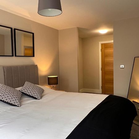Modern Apartment - Bhx Nec - Free Secure Gated Parking Solihull Exterior photo