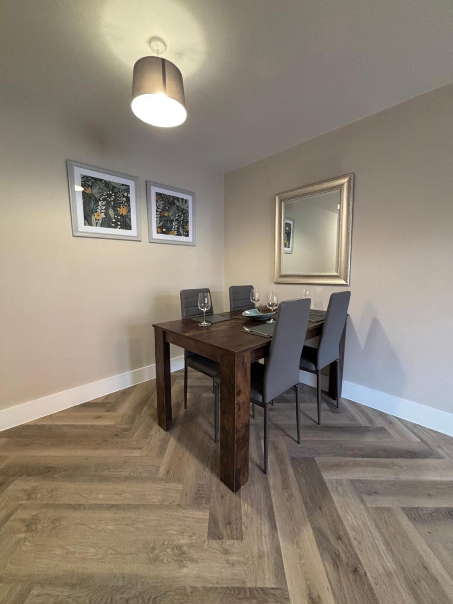 Modern Apartment - Bhx Nec - Free Secure Gated Parking Solihull Exterior photo